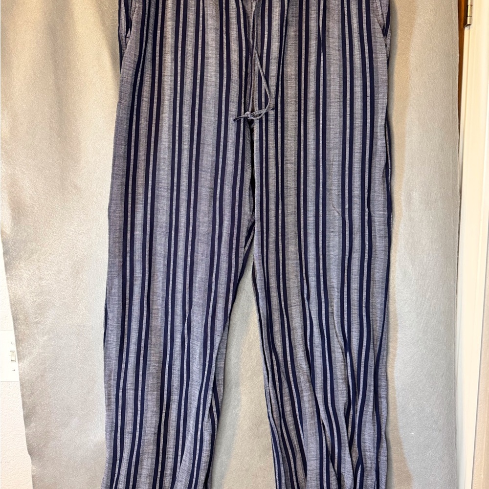 Merona Blue and Gray Striped Women's Trousers. Excellent Condition.